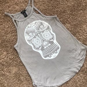 Graphic tank